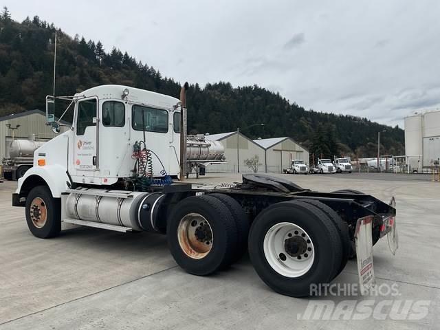 Kenworth T800 Sadulveokid