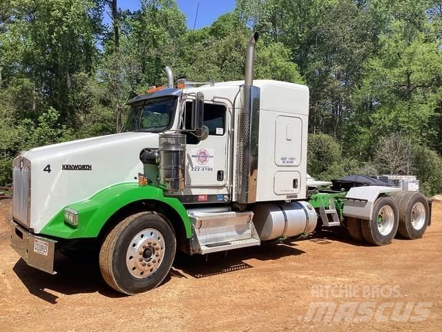 Kenworth T800 Sadulveokid