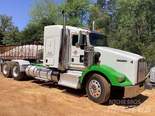 Kenworth T800 Sadulveokid