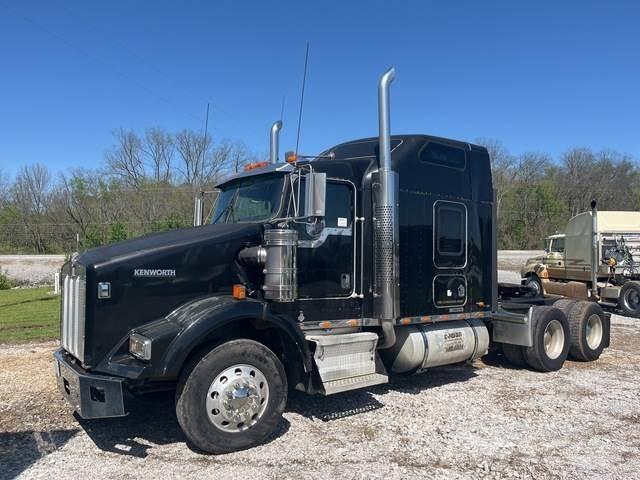 Kenworth T800 Sadulveokid