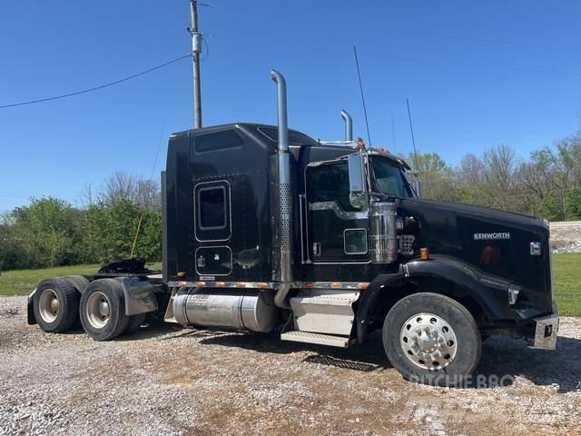 Kenworth T800 Sadulveokid