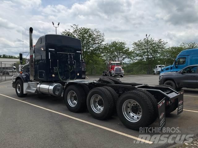 Kenworth T800 Sadulveokid