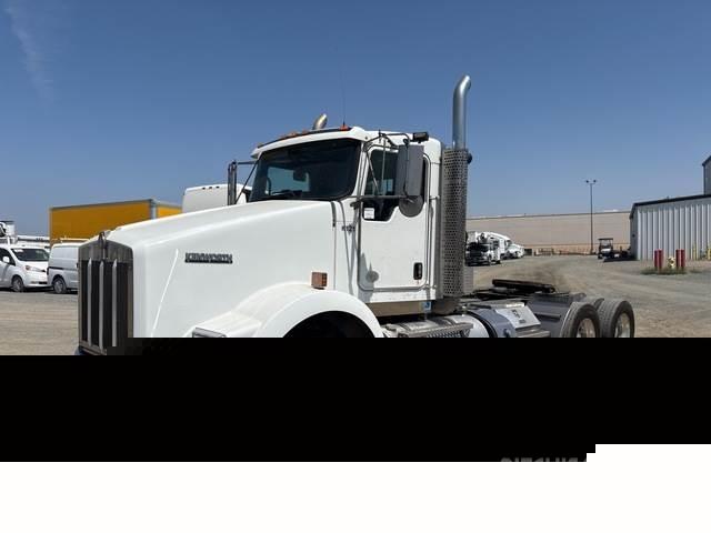 Kenworth T800 Sadulveokid