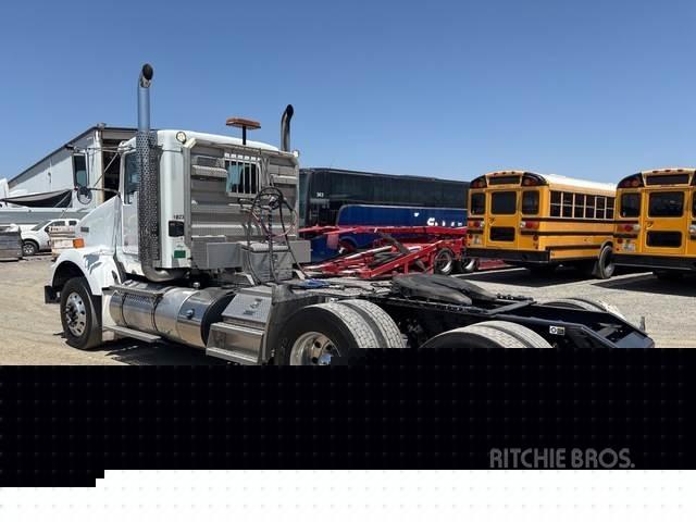 Kenworth T800 Sadulveokid