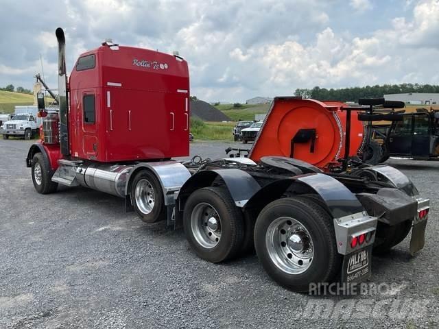 Kenworth T800 Sadulveokid