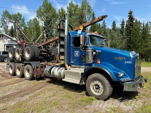 Kenworth T800 Metsaveokid