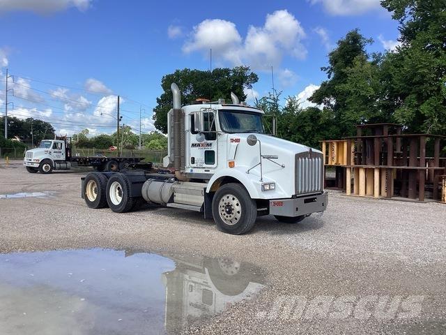 Kenworth T800 Sadulveokid