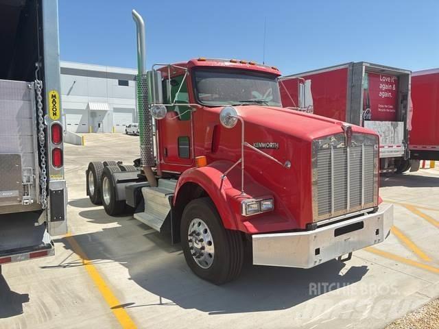 Kenworth T800 Sadulveokid