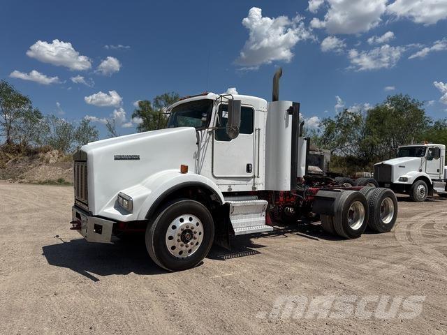 Kenworth T800 Sadulveokid