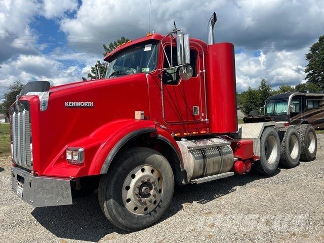Kenworth T800 Sadulveokid
