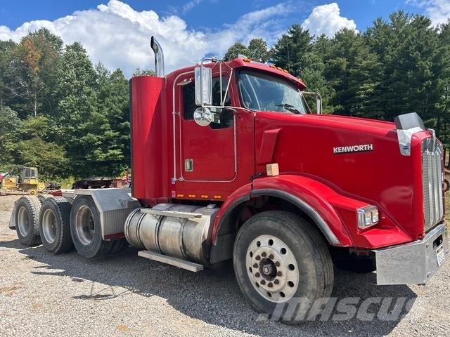 Kenworth T800 Sadulveokid