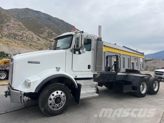 Kenworth T800 Sadulveokid