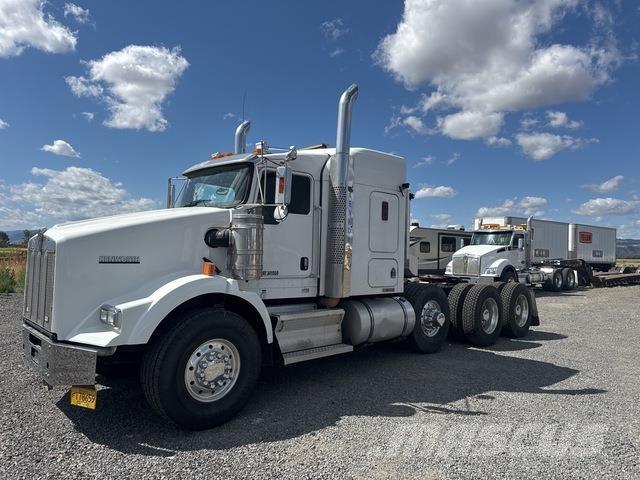 Kenworth T800 Sadulveokid