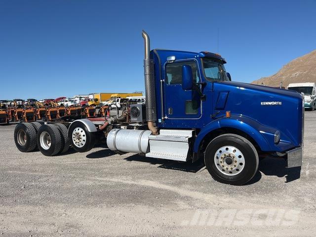 Kenworth T800 Sadulveokid