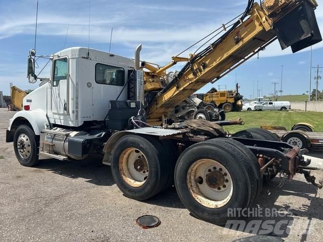 Kenworth T800B Sadulveokid