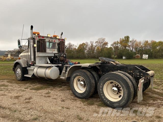 Kenworth T800B Puksiirid