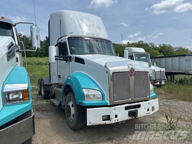 Kenworth T880 Sadulveokid
