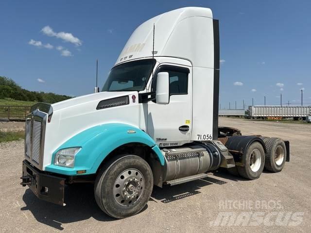 Kenworth T880 Sadulveokid