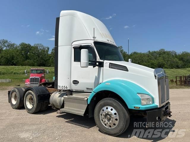 Kenworth T880 Sadulveokid
