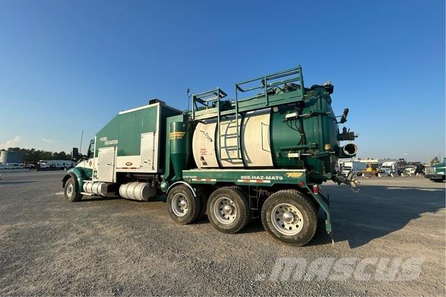 Kenworth T880 Roomikekskavaatorid