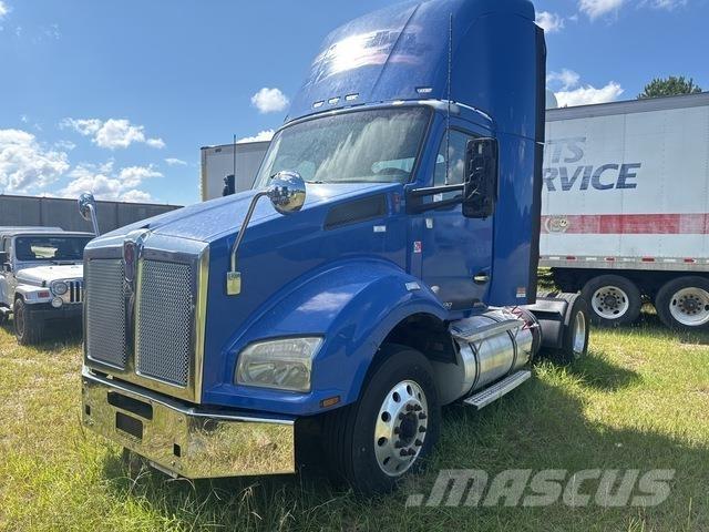 Kenworth T880 Sadulveokid