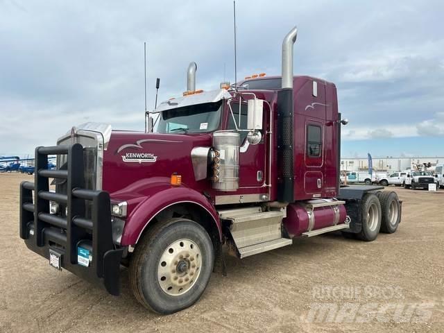 Kenworth W900 Sadulveokid