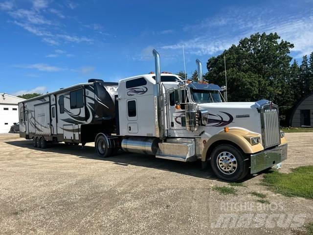 Kenworth W900 Sadulveokid