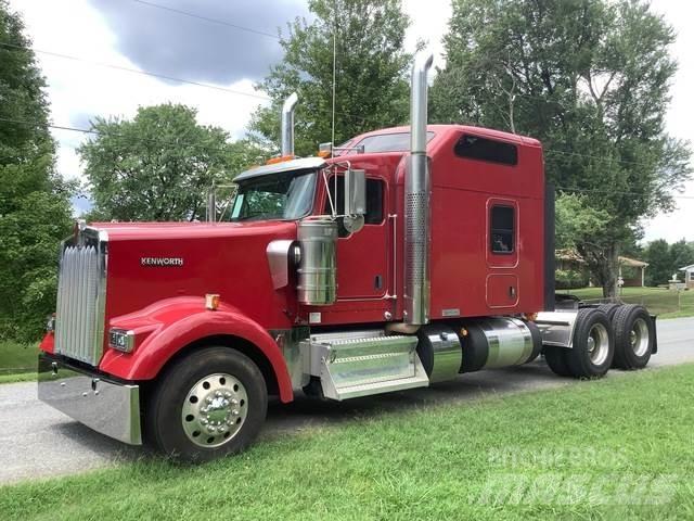 Kenworth W900 Sadulveokid