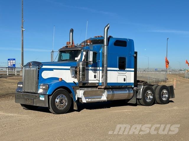 Kenworth W900L Sadulveokid