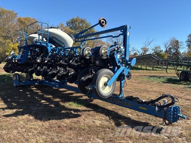 Kinze 3600 Istutusmasinad