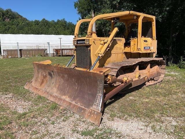 Komatsu D65E-6 Buldooserid