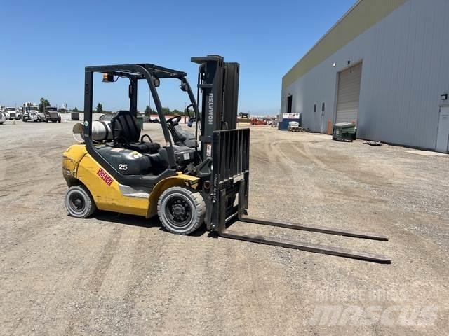 Komatsu FG25T Muu