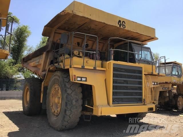 Komatsu HD785-3 Liigendraamiga pinnaseveokid