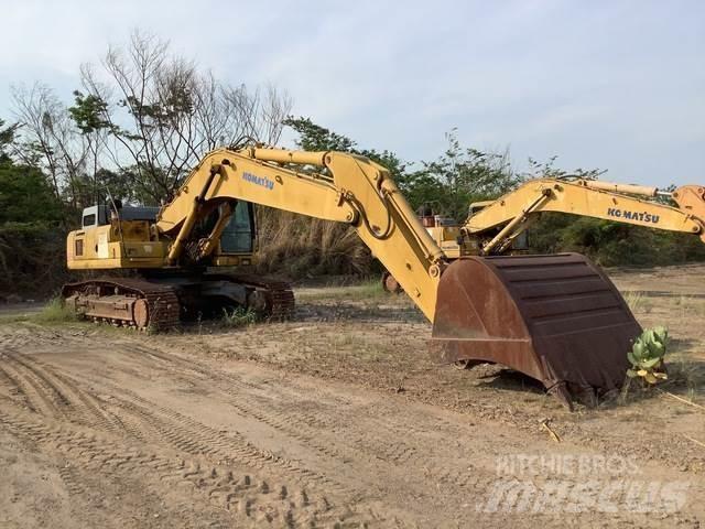 Komatsu PC450-8 Roomikekskavaatorid