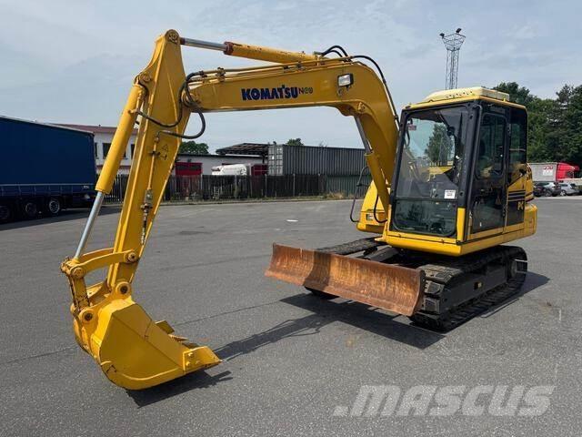Komatsu PC71-7 Roomikekskavaatorid