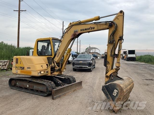 Komatsu PC75R Roomikekskavaatorid