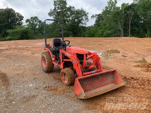Kubota B2401DT Kompakttraktorid