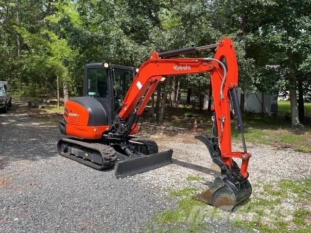 Kubota KX040-4 Roomikekskavaatorid