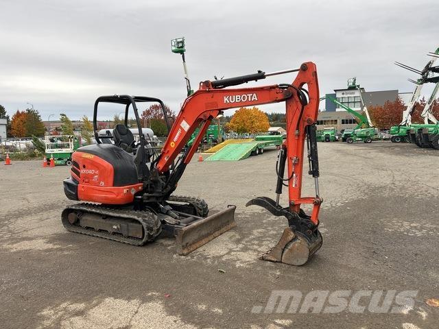 Kubota KX040-4 Roomikekskavaatorid