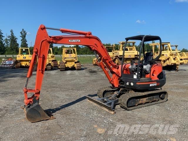 Kubota KX121-3 Roomikekskavaatorid