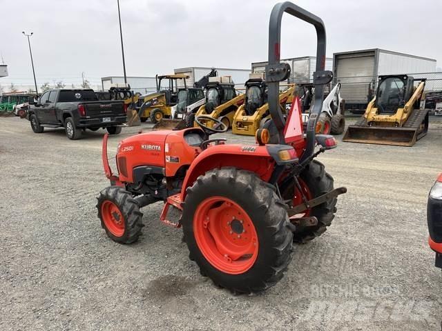 Kubota L2501D Kompakttraktorid