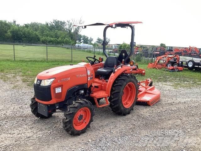 Kubota L2501D Kompakttraktorid