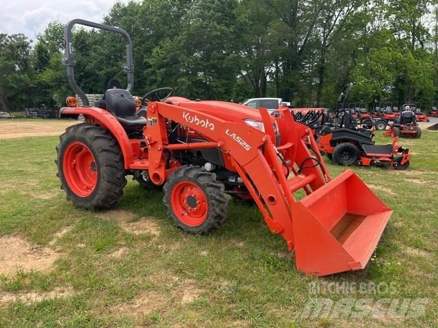 Kubota L3301DT Kompakttraktorid