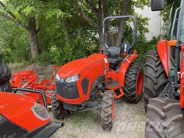 Kubota L3302DT Kompakttraktorid