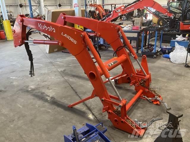 Kubota LA1065A Muu