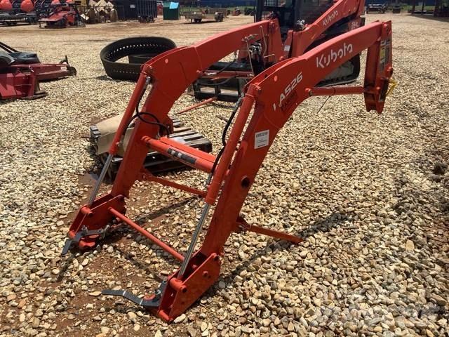 Kubota LA526 Muu