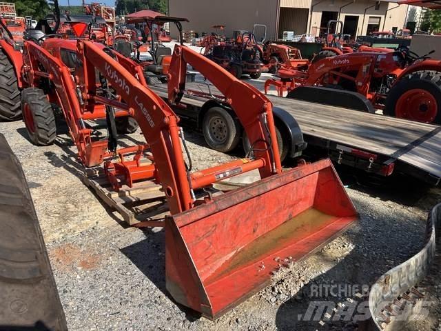 Kubota LA555 Muu
