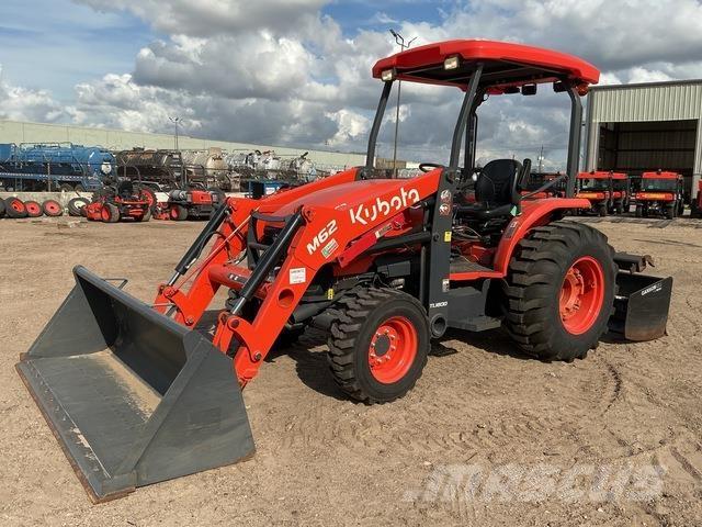 Kubota M62 Frontaallaadurid ja ekskavaatorid
