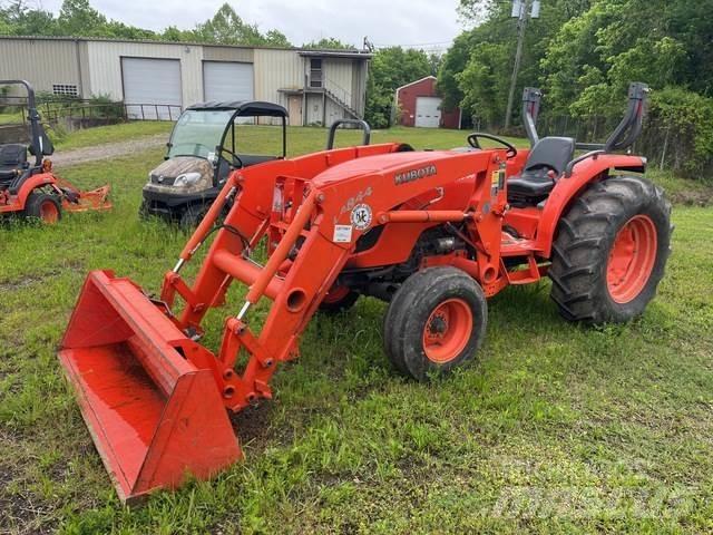 Kubota MX4700F Kompakttraktorid