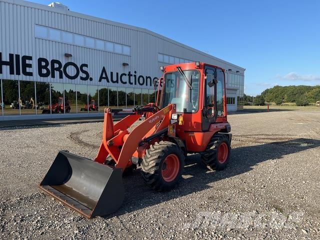 Kubota R530E Rataslaadurid